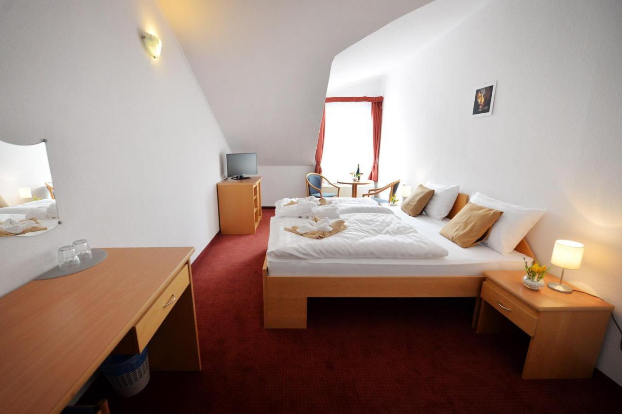 Panorama Hotel Noszvaj Eksteriør bilde