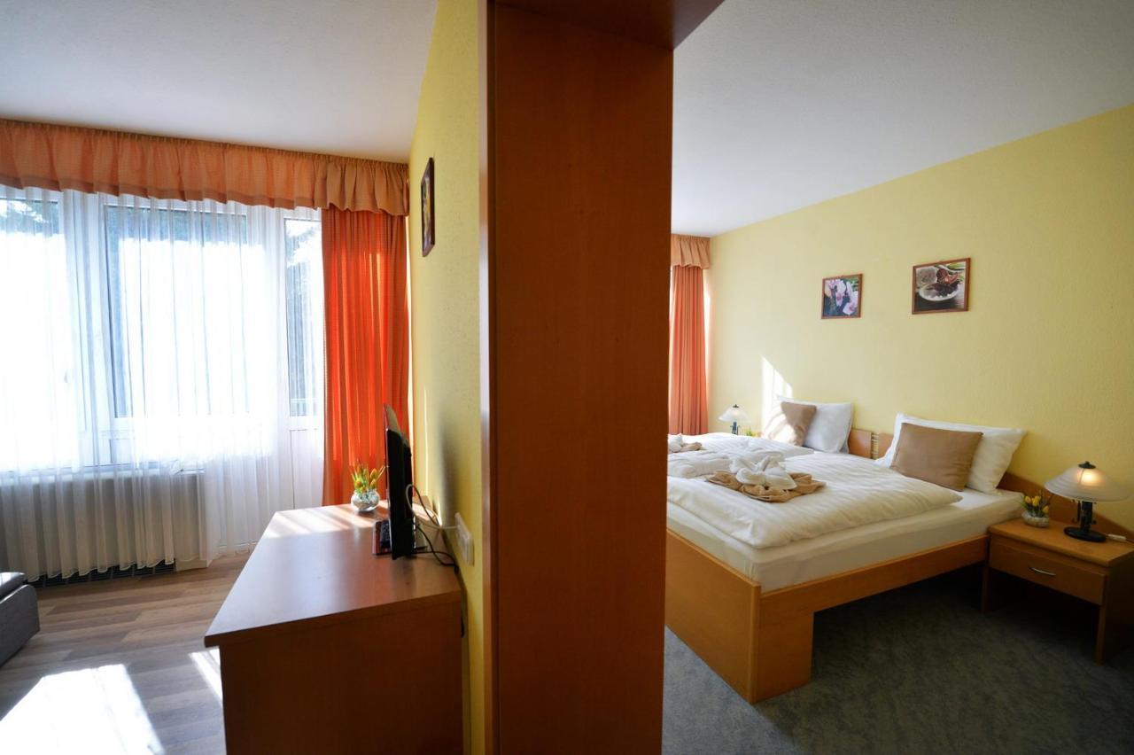 Panorama Hotel Noszvaj Eksteriør bilde